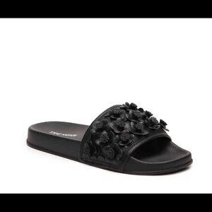 STEVE MADDEN SEEMA SLIDES